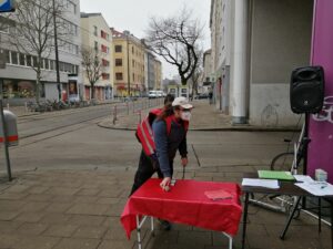 Wir auf der Kundgebung in Floridsdorf